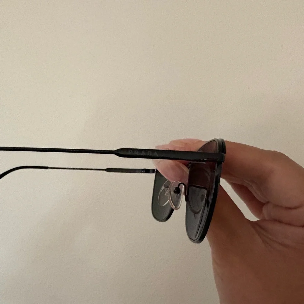 Prada Black Sunglasses VPR 57V - Picture 3 of 5